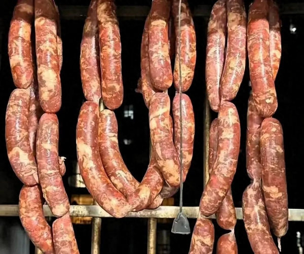 灌香肠瘦肉和肥肉什么比例好吃？30年老师傅教你独家配方！